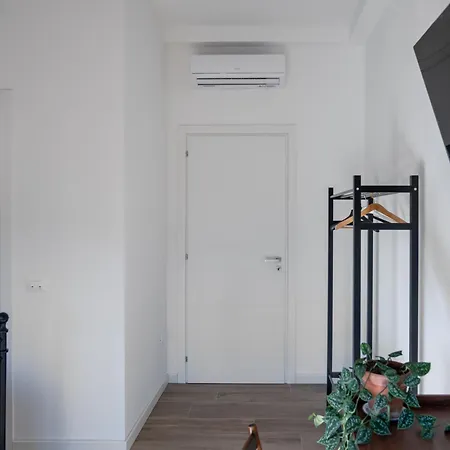 Ubytování v soukromí Matrimoniale Con Bagno Privato-struttura Condivisa Con Host-casa Enea Florencie